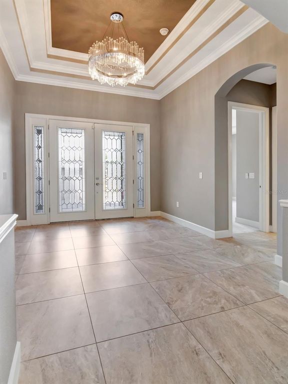 Image 3 of property listing at 20003 UMBRIA HILL DRIVE, Tampa, FL 33647