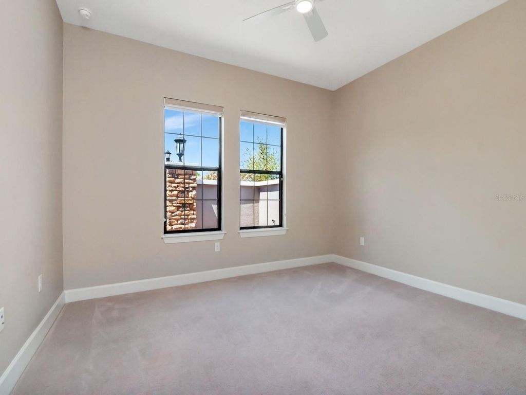 Image 27 of property listing at 20003 UMBRIA HILL DRIVE, Tampa, FL 33647