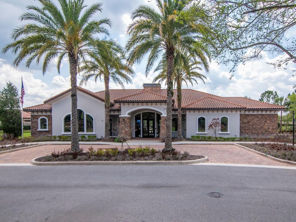 Image 48 of property listing at 20003 UMBRIA HILL DRIVE, Tampa, FL 33647