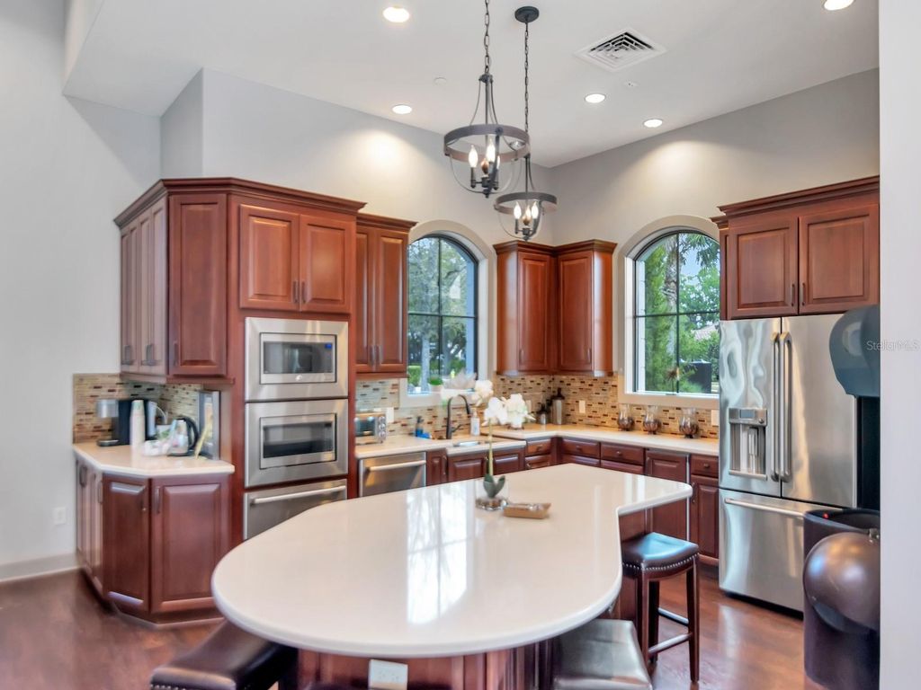 Image 54 of property listing at 20003 UMBRIA HILL DRIVE, Tampa, FL 33647