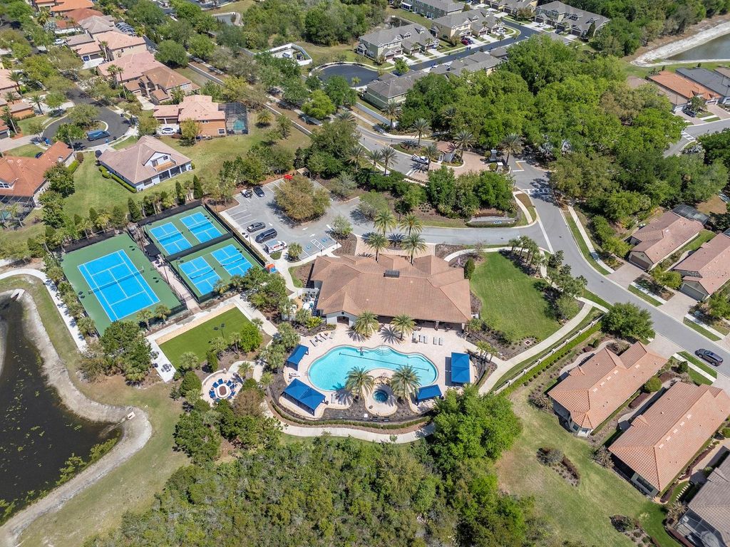 Image 60 of property listing at 20003 UMBRIA HILL DRIVE, Tampa, FL 33647