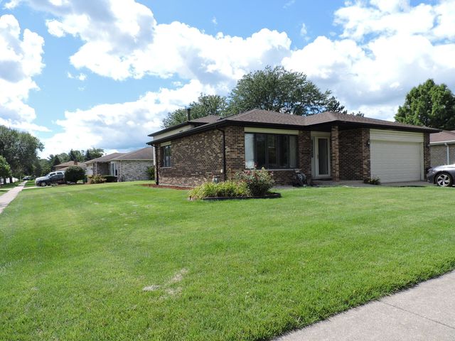 6931 Coachwood Trail, Tinley Park, IL 60477