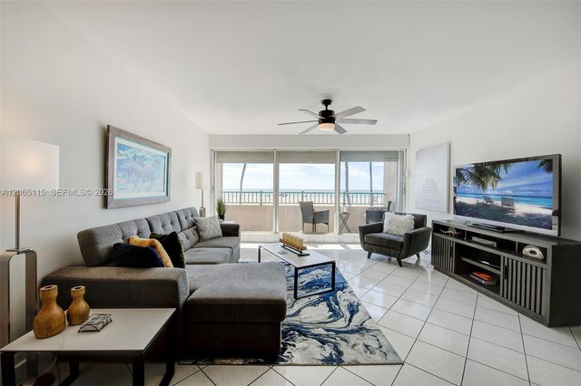 201 Van Buren St 101, Hollywood, FL 33019