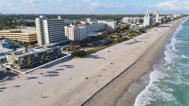 201 Van Buren St 101, Hollywood, FL 33019