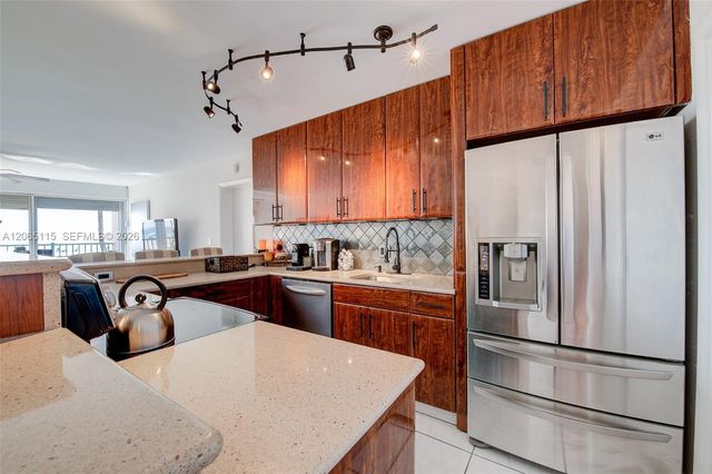 201 Van Buren St 101, Hollywood, FL 33019