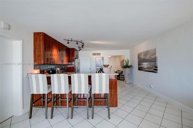 201 Van Buren St 101, Hollywood, FL 33019