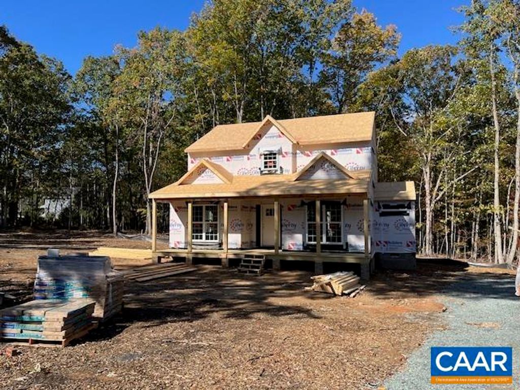 75 HARLOW TOWN RD, Louisa, VA 23093