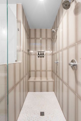 707 26th Ave N Apt 3, Nashville, TN 37208