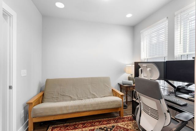 707 26th Ave N Apt 3, Nashville, TN 37208