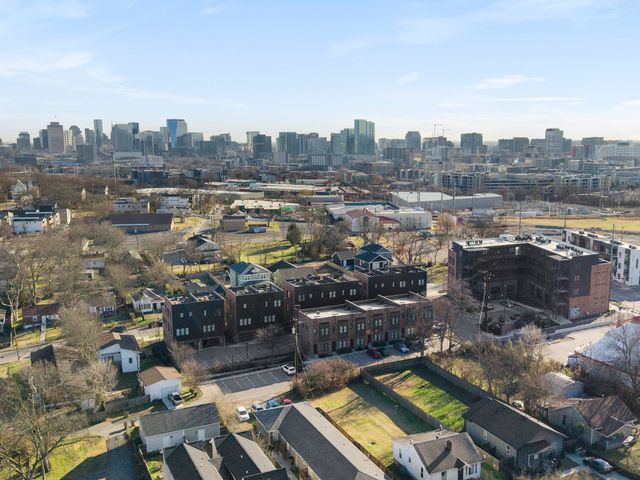 707 26th Ave N Apt 3, Nashville, TN 37208