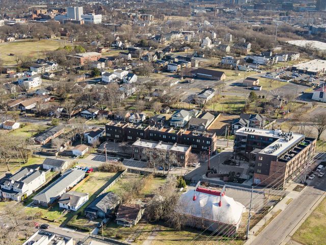 707 26th Ave N Apt 3, Nashville, TN 37208