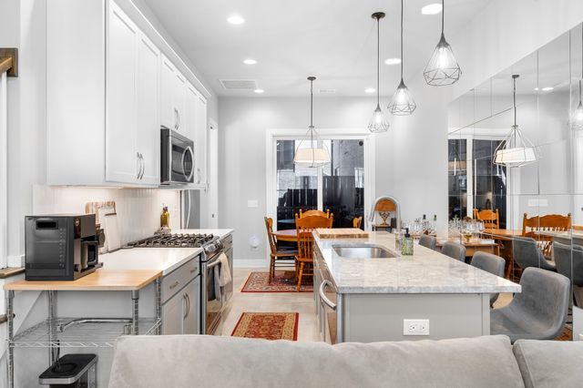 707 26th Ave N Apt 3, Nashville, TN 37208