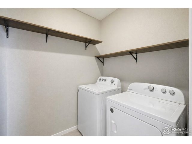 1572 Illingworth Dr, Windsor, CO 80550