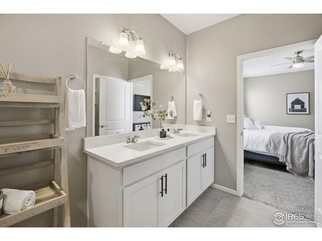 1572 Illingworth Dr, Windsor, CO 80550