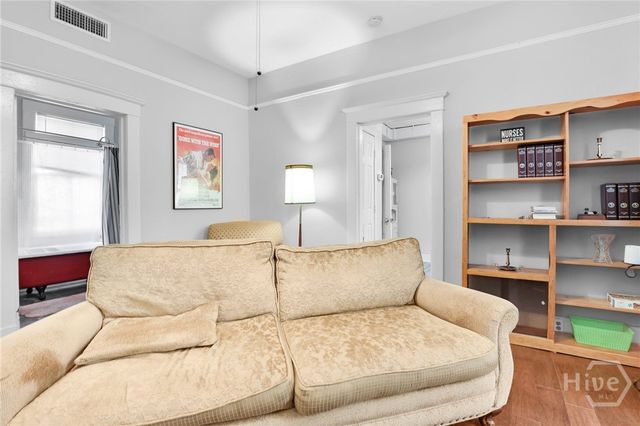 530 E 35th Street, Savannah, GA 31401