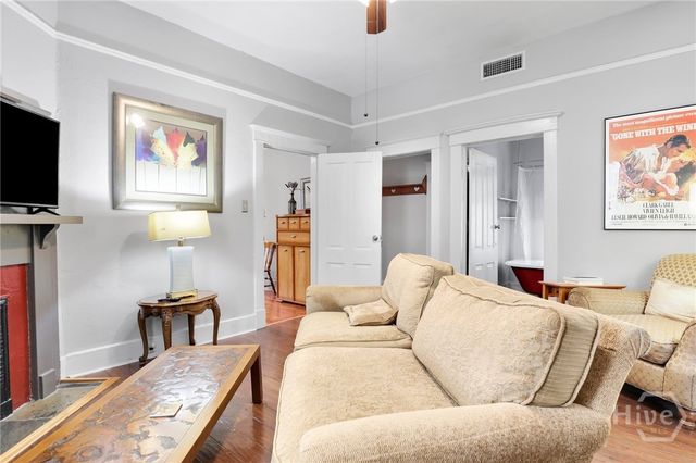 530 E 35th Street, Savannah, GA 31401