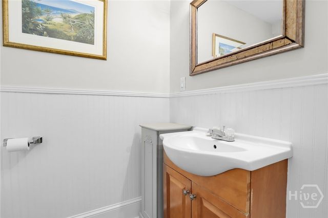 530 E 35th Street, Savannah, GA 31401