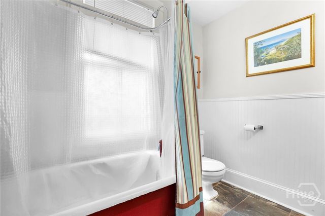 530 E 35th Street, Savannah, GA 31401