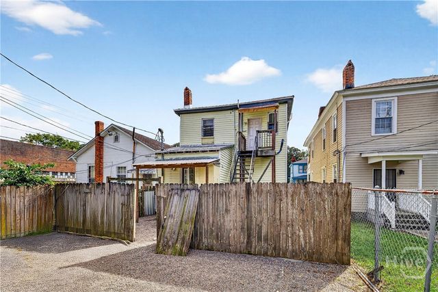 530 E 35th Street, Savannah, GA 31401