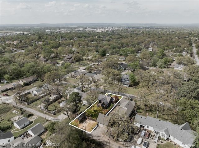 2216 S X Street, Fort Smith, AR 72901