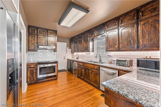 2216 S X Street, Fort Smith, AR 72901