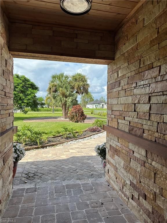 2744 39th AVE NE, NAPLES, FL 34120 — photo 4