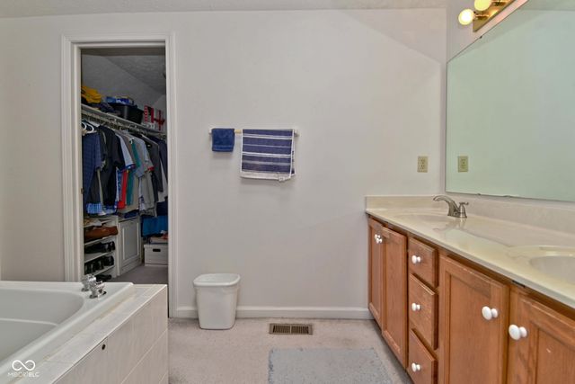 10720 Midnight Drive, Indianapolis, IN 46239