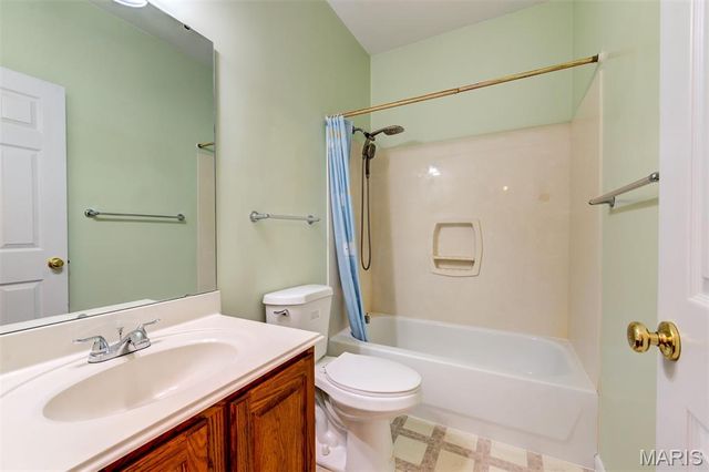 1218 Raintree Pass, O'fallon, MO 63366