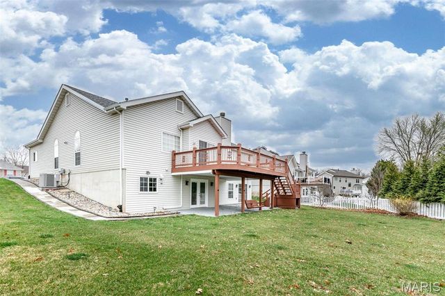 1218 Raintree Pass, O'fallon, MO 63366