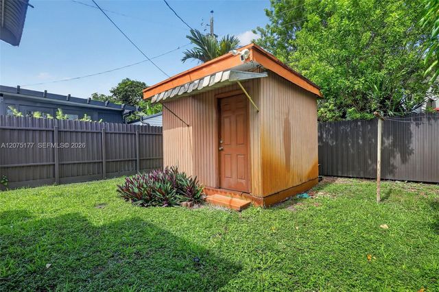 4585 E 9th Lane, Hialeah, FL 33013