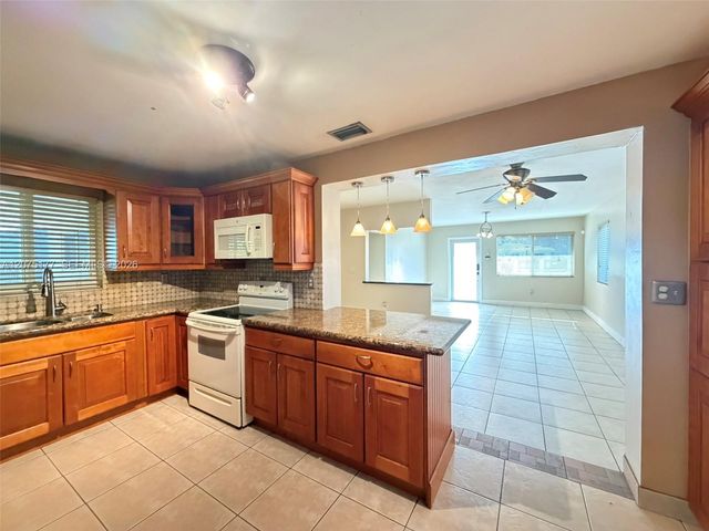 4585 E 9th Lane, Hialeah, FL 33013