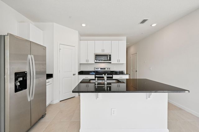 578 Salisbury Circle, Fort Pierce, FL 34982