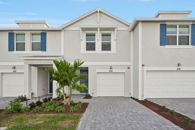 578 Salisbury Circle, Fort Pierce, FL 34982
