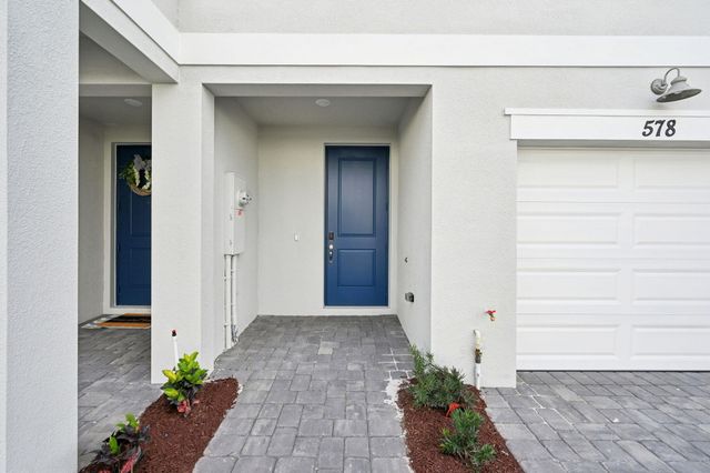 578 Salisbury Circle, Fort Pierce, FL 34982