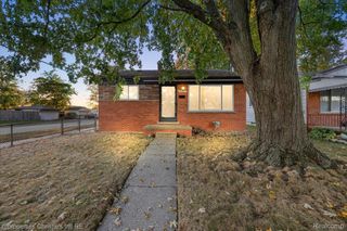 28705 Townley Street, Madison Heights, MI 48071