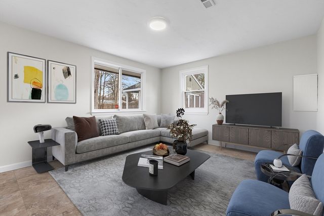 229 Sinclair Rd, Brockton, MA 02302