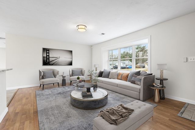 229 Sinclair Rd, Brockton, MA 02302