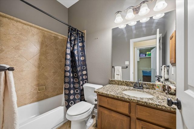 10223 Radcliff Lake Drive, Katy, TX 77494
