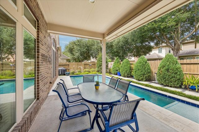 10223 Radcliff Lake Drive, Katy, TX 77494