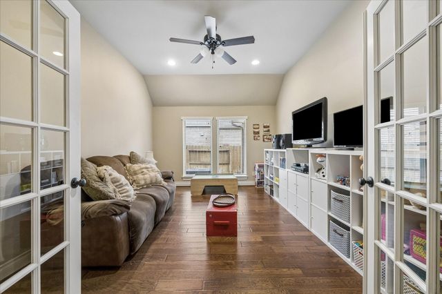 10223 Radcliff Lake Drive, Katy, TX 77494