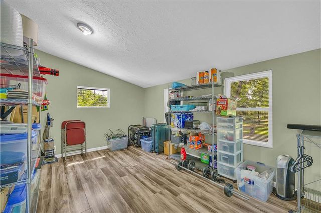 5711 Hill View Drive, Oxford, GA 30054