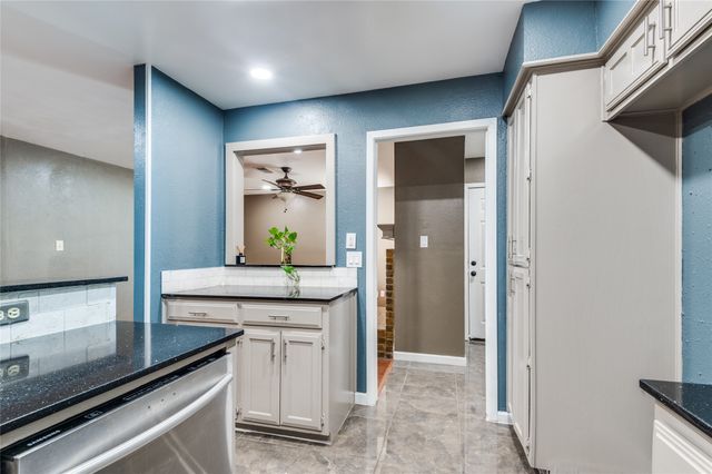 3021 Allister Street, Dallas, TX 75229