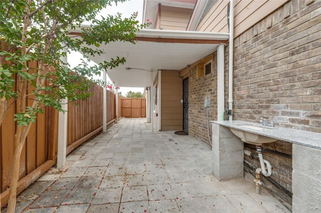 3021 Allister Street, Dallas, TX 75229