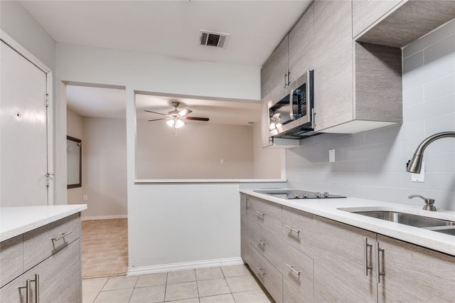 3021 Allister Street, Dallas, TX 75229