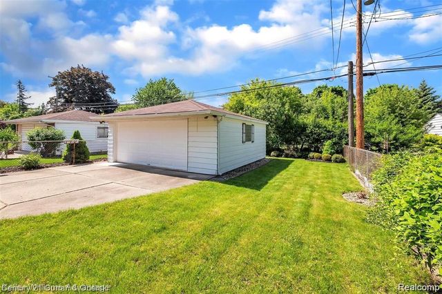 18535 Audette Street, Dearborn, MI 48124