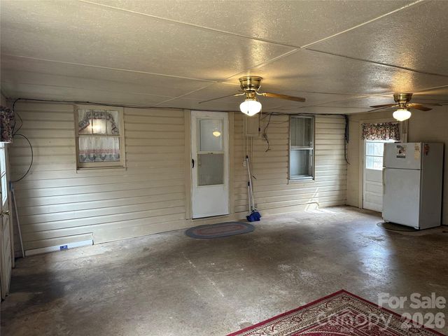 4954,4956 Crawley Dale Street, Morganton, NC 28655