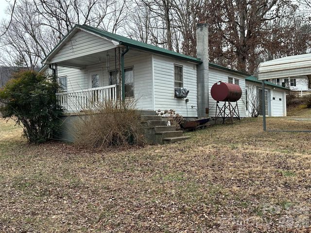 4954,4956 Crawley Dale Street, Morganton, NC 28655