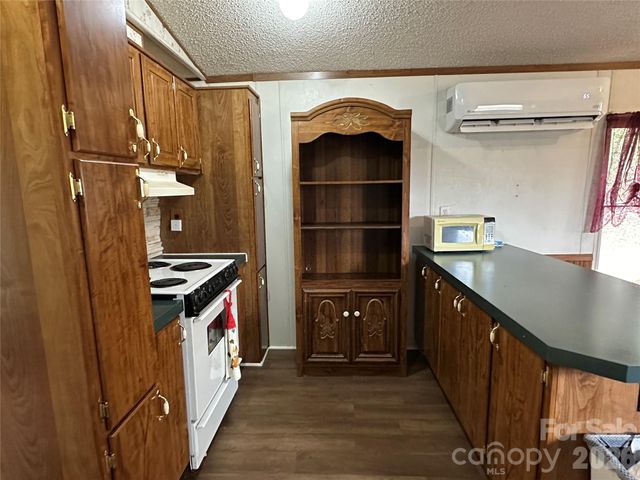 4954,4956 Crawley Dale Street, Morganton, NC 28655