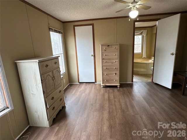 4954,4956 Crawley Dale Street, Morganton, NC 28655