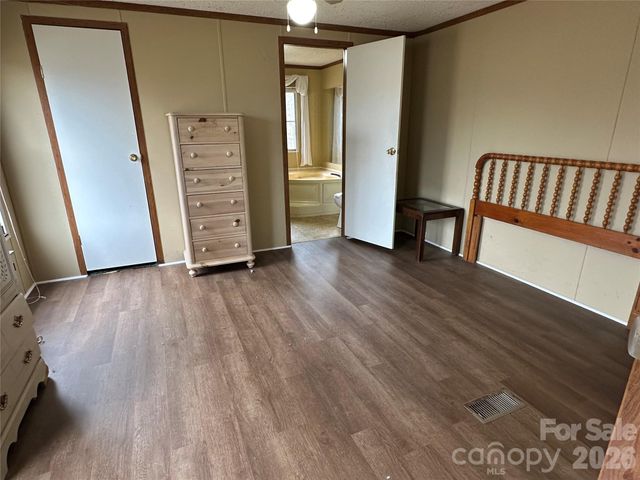 4954,4956 Crawley Dale Street, Morganton, NC 28655